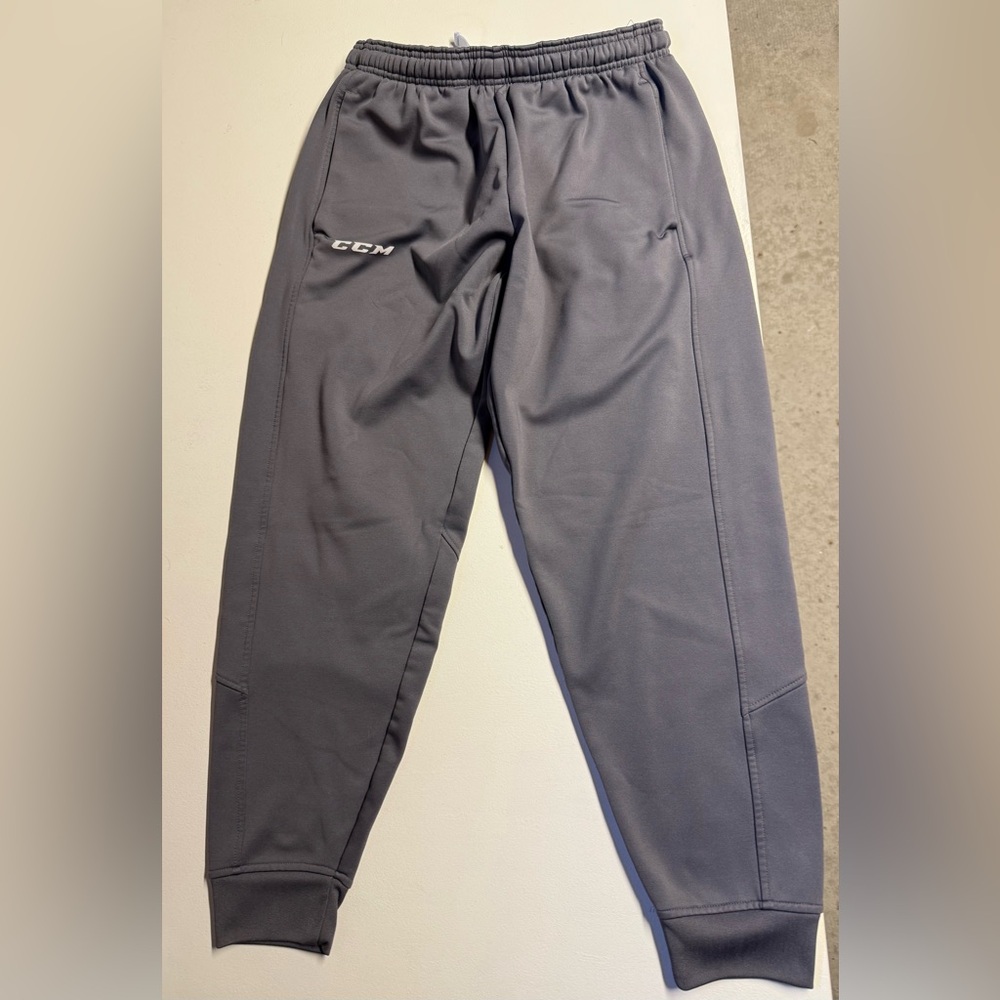 CCM Men’s sweatpants size large